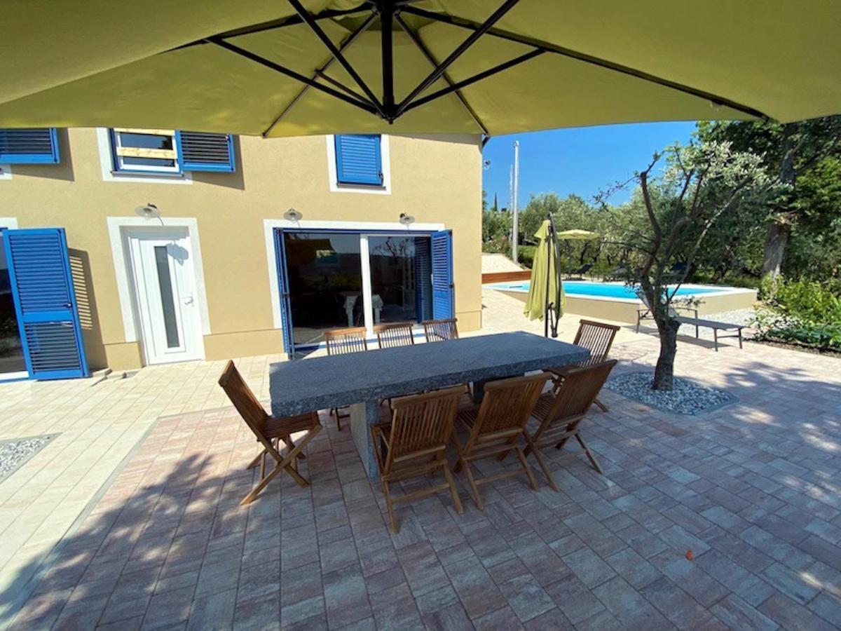 Porto Olive Villa *