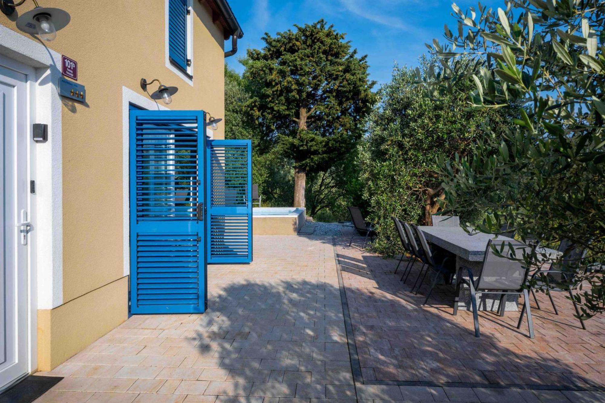 Porto Olive Villa Secovlje